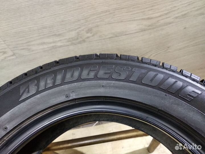 Bridgestone Blizzak Revo GZ 205/55 R16