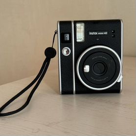 Фотоаппарат Fujifilm Instax Mini 40