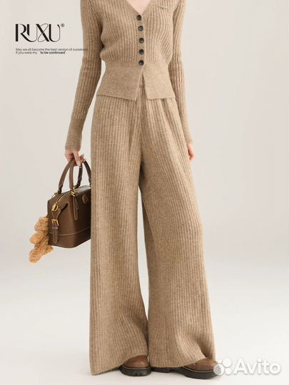 Костюм женский теплый