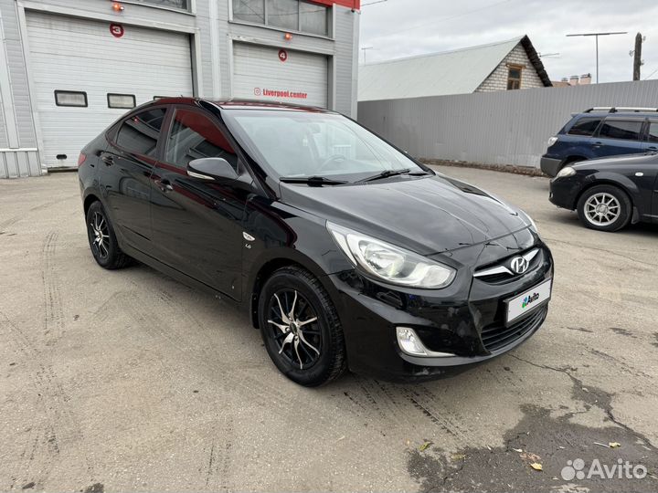 Hyundai Solaris 1.6 AT, 2012, 139 970 км