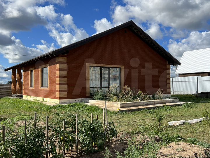 Дом 108,7 м² на участке 8 сот.