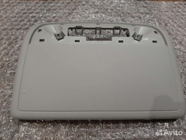 Заглушка под очёчник для фольцваген поло 2021 года