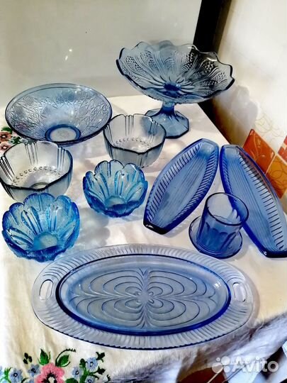 Синее, голубое стекло. Винтаж