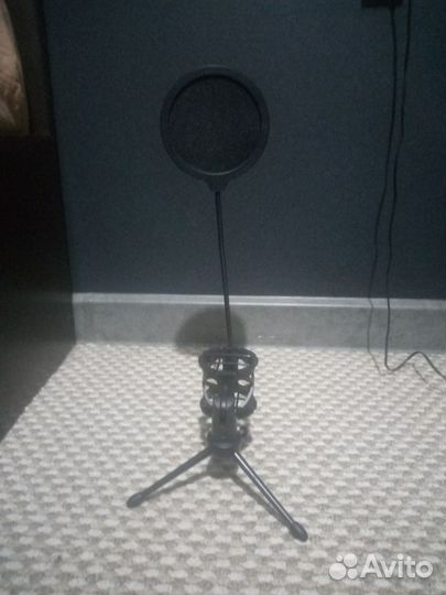 Держатель для микрофона