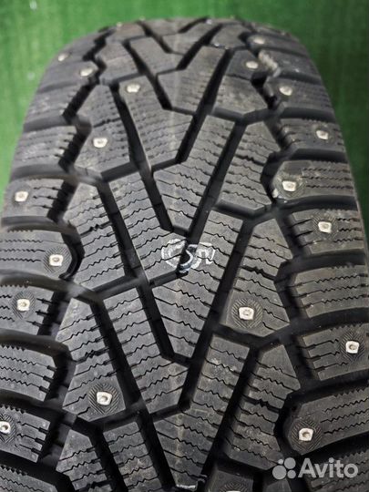 Pirelli Ice Zero 225/50 R17 98T