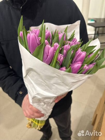 Тюльпаны к 8 марта оптом