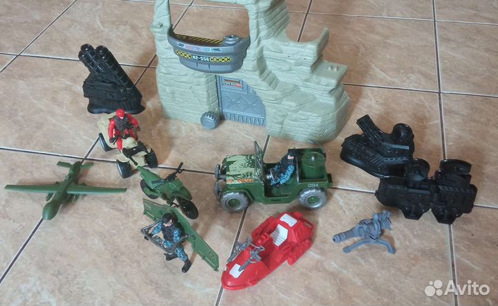 Набор солдатиков