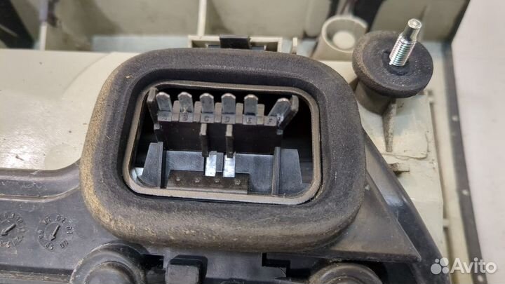 Фонарь (задний) правый Opel Zafira A