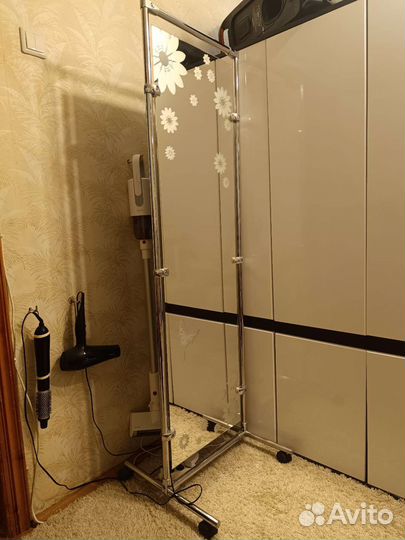 Зеркало напольное