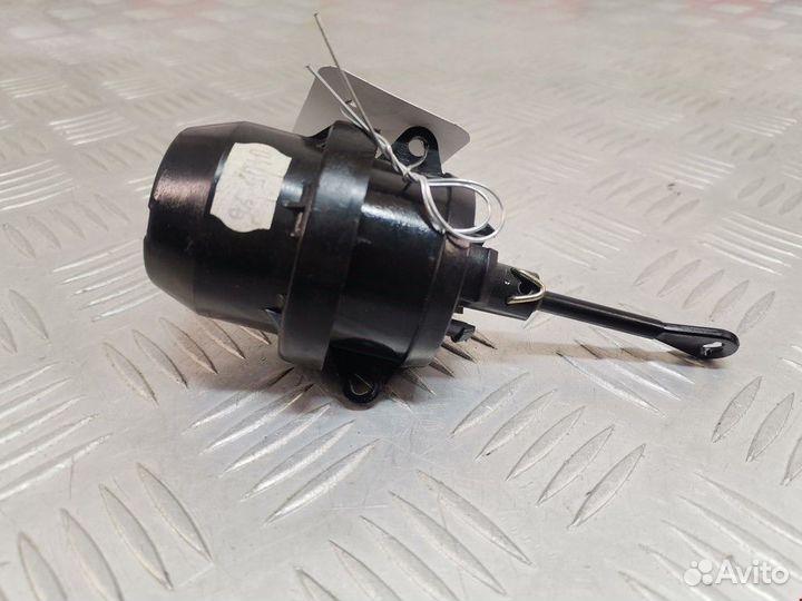 Клапан вакуумного управления Audi A4 B5 1998