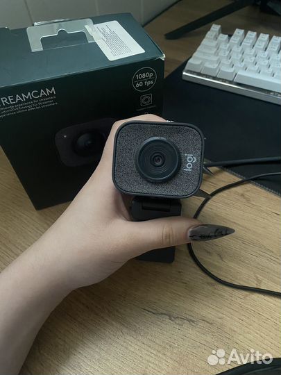 Вебкамера Logitech StreamCam