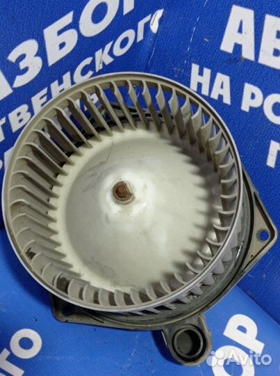 Моторчик печки Ssangyong Actyon New внедорожник