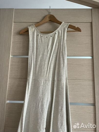 Платье женское 42 44