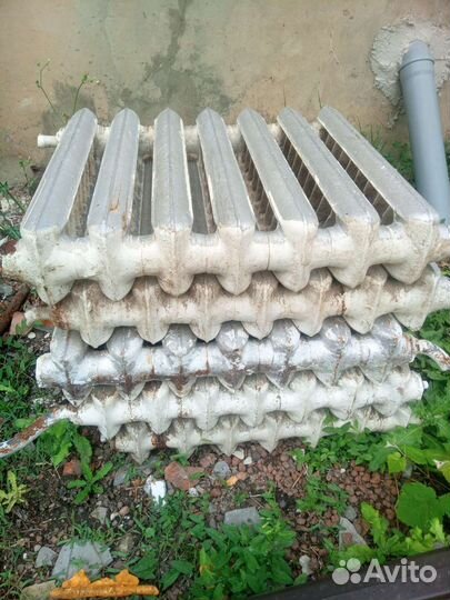 Батарея чугунная