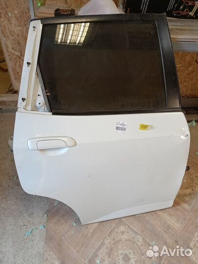 Дверь задняя правая honda Jaz