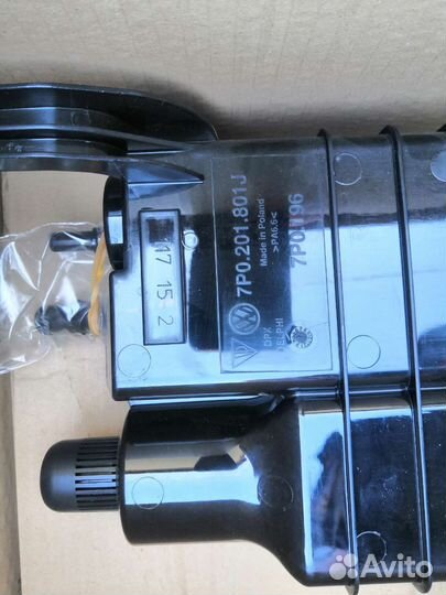 Адсорбер 7P0201801J