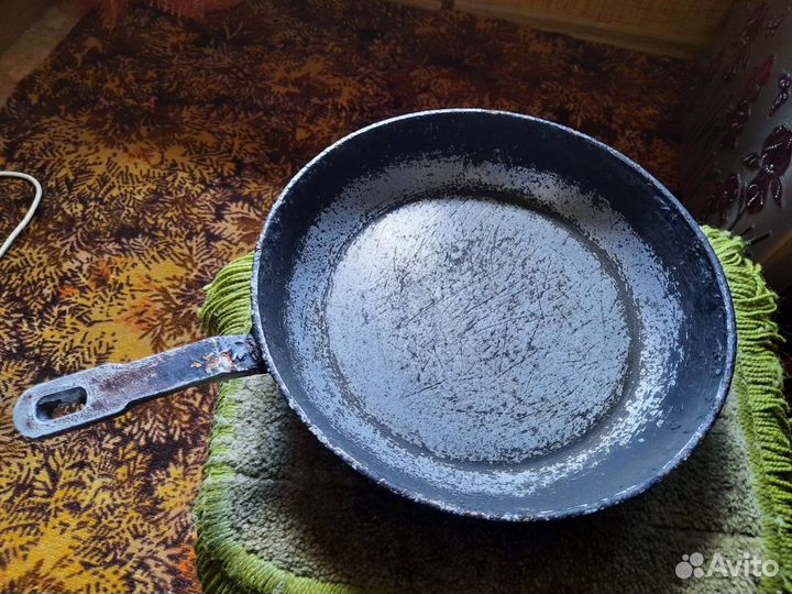 Сковороды СССР, тяжелые, не чугунные