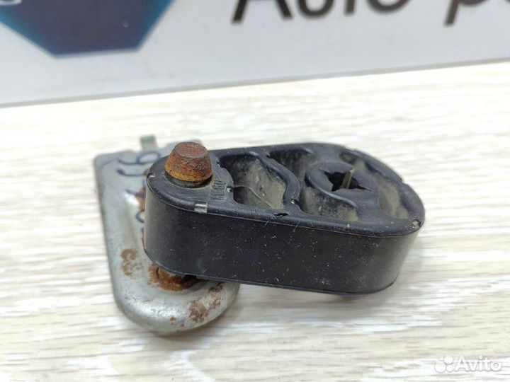 Резиновый подвес системы выхлопа Bmw X5 E70 N62B48