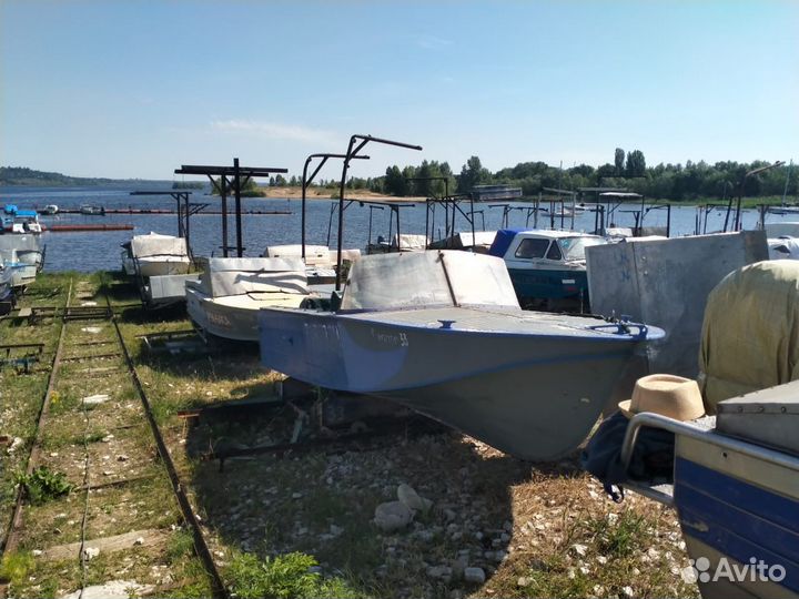 Лодка Казанка 2м