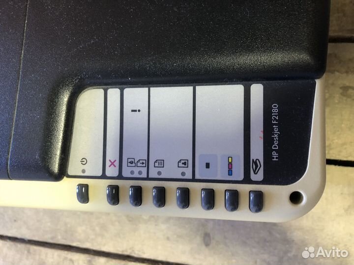 Принтер HP цветной