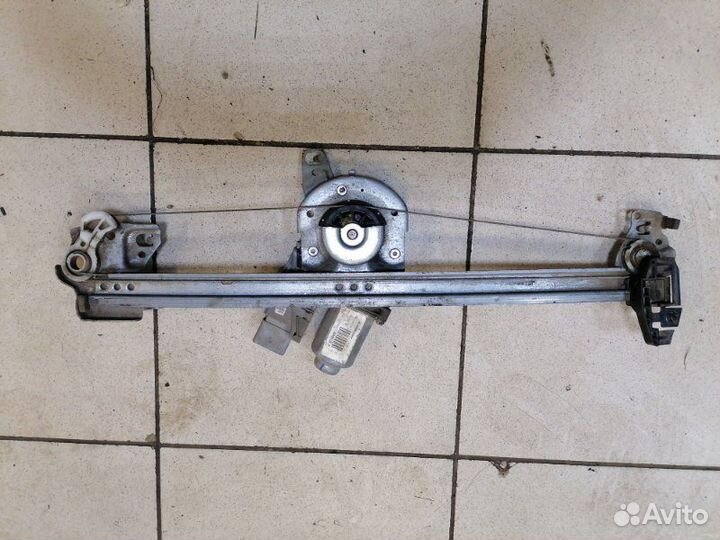 Стеклоподъемник передний левый Citroen C3