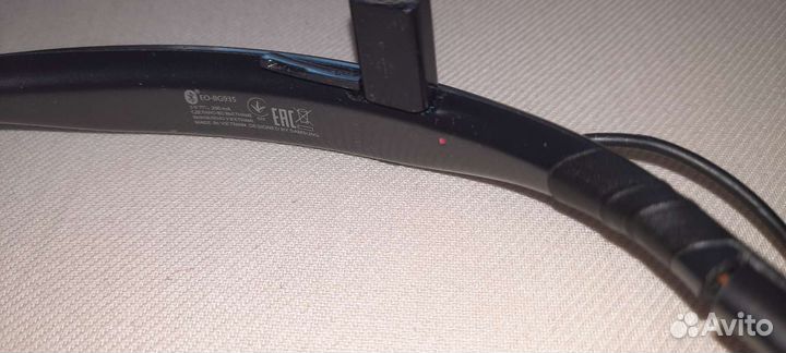 Беспроводные наушники на запчасти Samsung EO-BG935