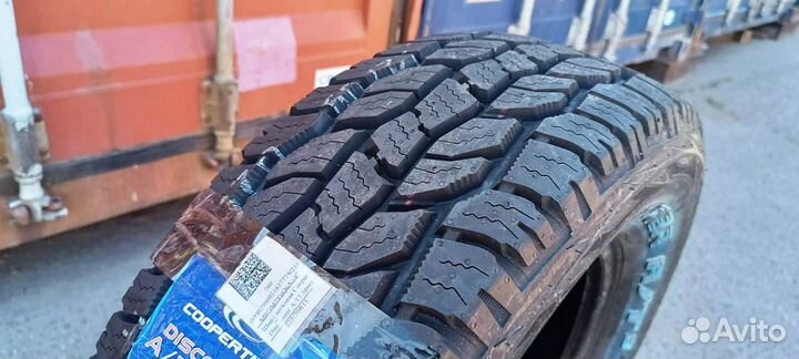 Cooper Discoverer AT3 Sport 225/70 R15