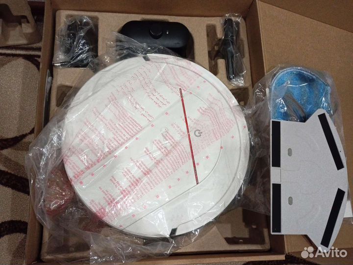 Робот пылесос