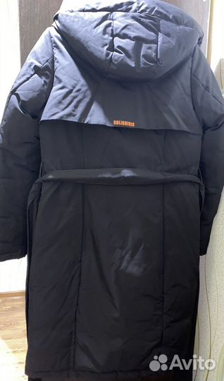 Пуховик зимний женский размер 46(М)