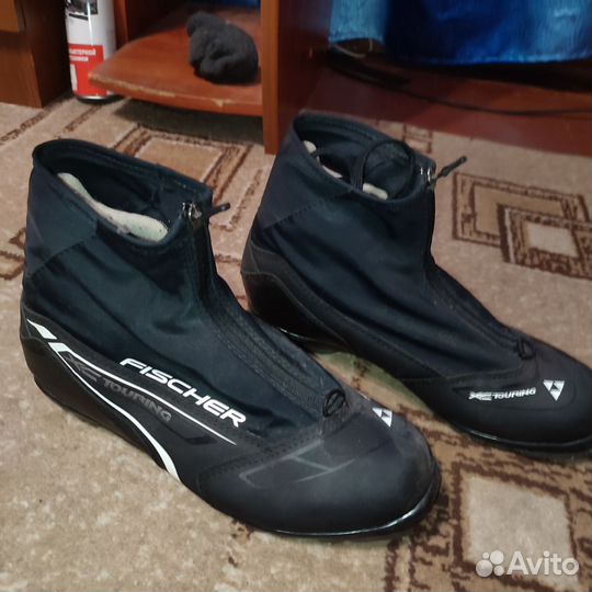 Беговые лыжи