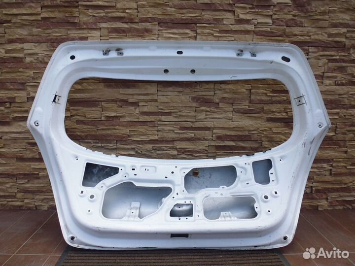 Крышка багажника Хендай i20 с 2008-2014