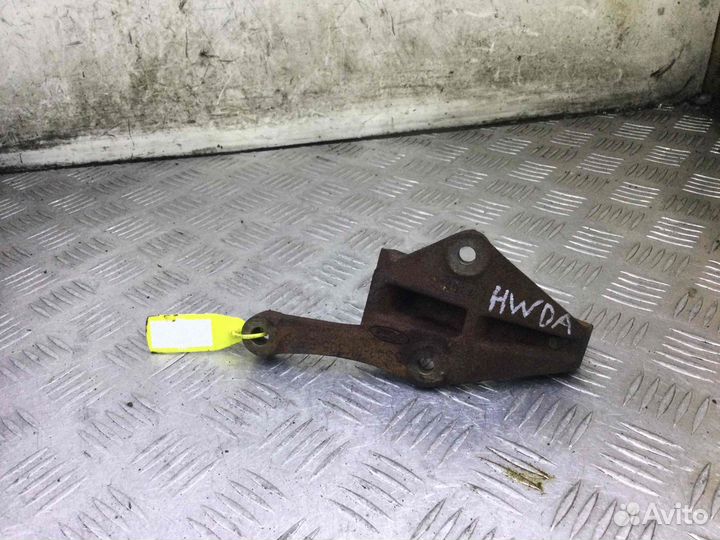 Кронштейн полуоси Ford Focus 3s413k305eb Hwda