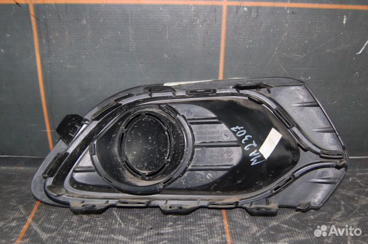 Заглушка фары птф левой- Renault Logan 2