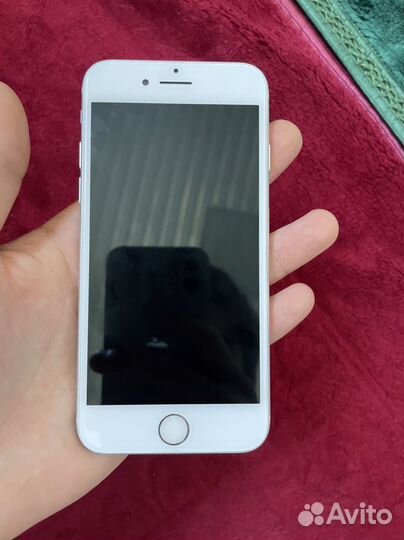 iPhone 7 Ru/A