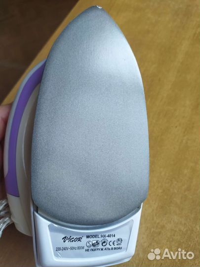 Утюг дорожный