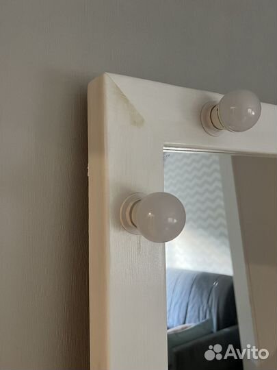 Гримерное зеркало