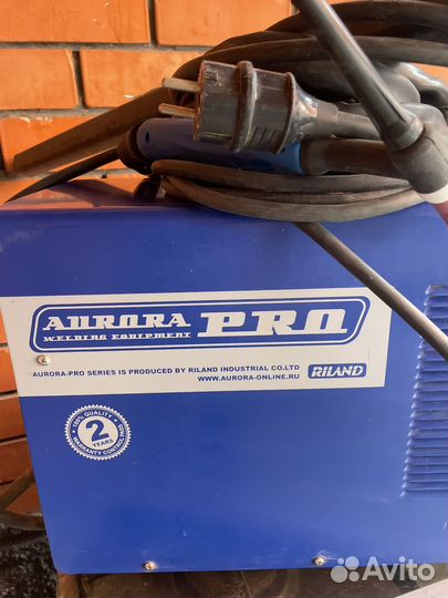 Аргонодуговой сварочный Aurora PRO inter TIG 200