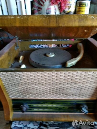 Приёмник Рекорд 61