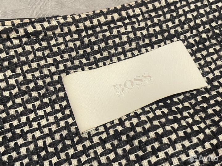 Женский пиджак блейзер Hugo Boss De40