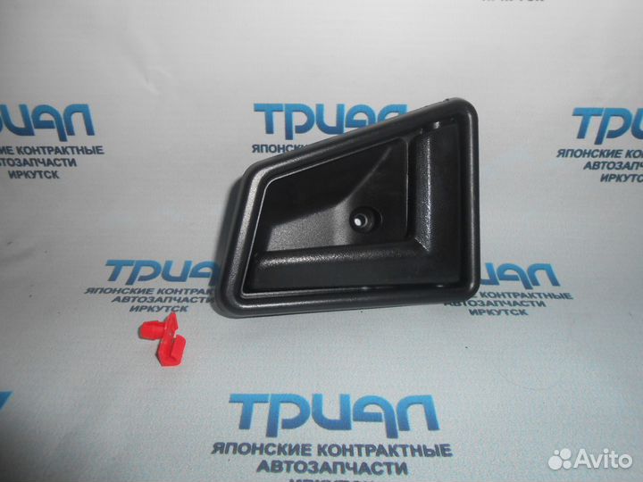 Ручка двери внутренняя передняя правая Escudo TD51