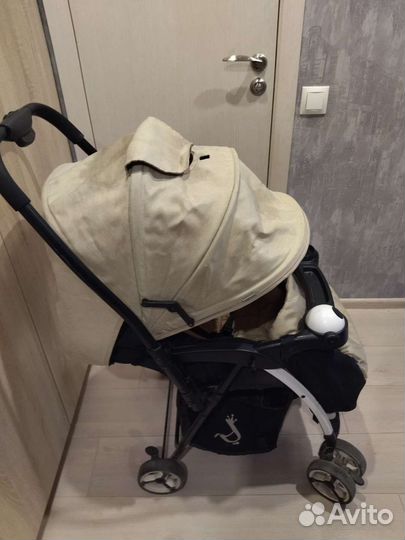 Прогулочная коляка - трость