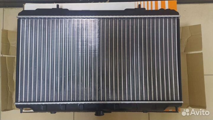 Радиатор Nissan Primera P12 2001-2008 AT