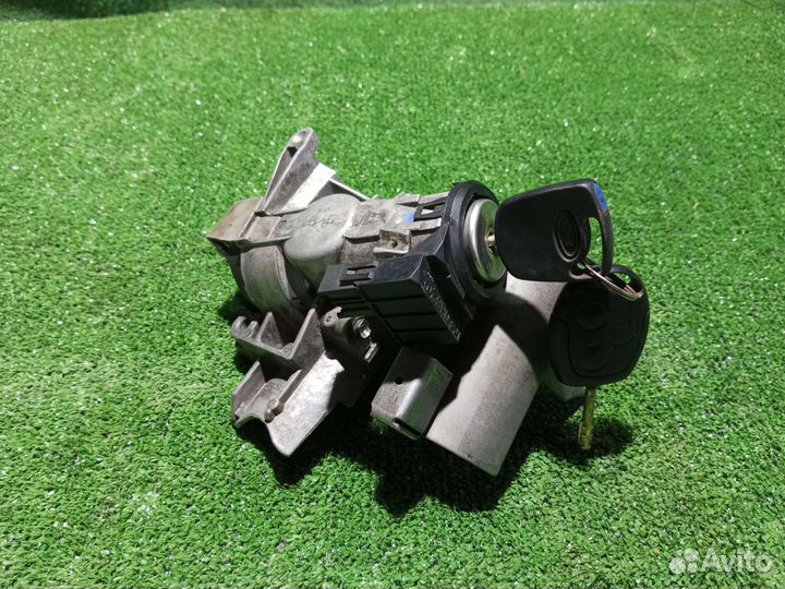 Замок зажигания Форд Фюжен 1