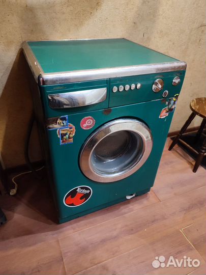 Стиральная машина на запчасти целиком