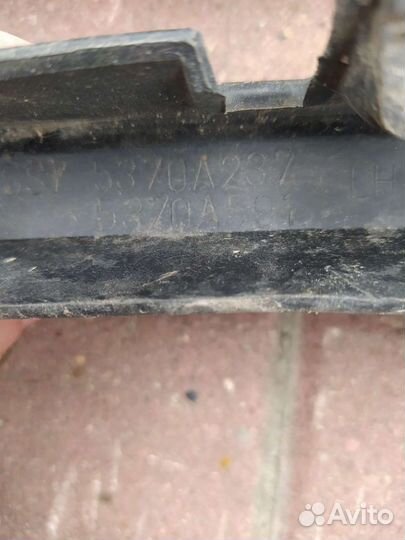 Mitsubishi lancer 10 брызговик передний левый