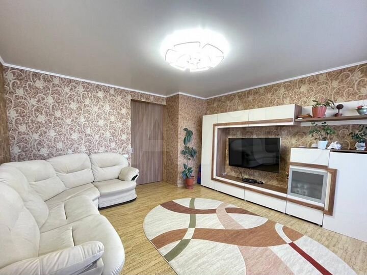 4-к. квартира, 70 м², 2/3 эт.