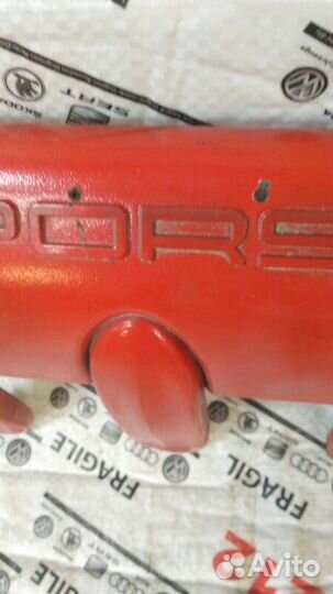 Крышка двигателя левая Porsche Cayenne 4.5 V8