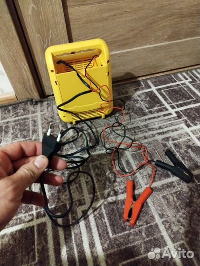 Зарядное устройство для акомулиятор автомобиля