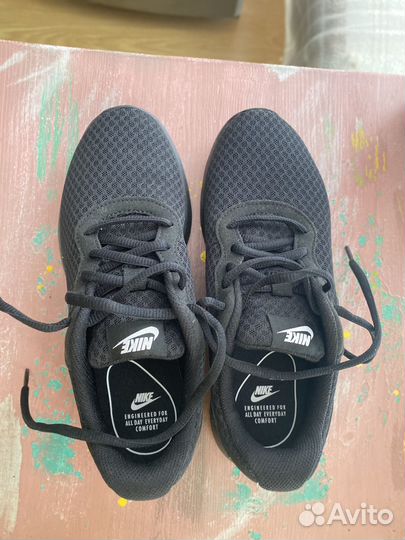 Кроссовки nike