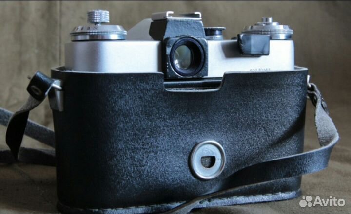 Фотоаппарат Зенит Е, обьектив Гелиос,1988г